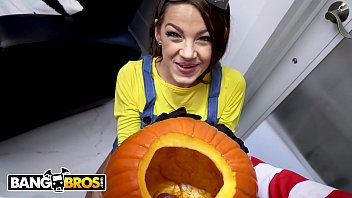 [ 1080p, teen video, 09:24 ] trick or treat  smell evelin stones feet. bruno gives her something good to eat.